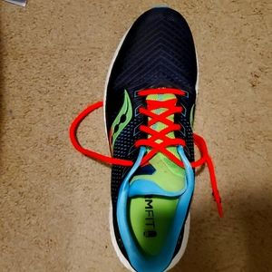 Saucony Triumph 18 NEW